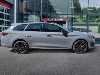CUPRA Leon Sportstourer CUPRA Leon Sportstourer 1.4 TSI DSG VZ E-HYBRID CAMERA/MEMORY/NAVI/ACC/STOELVERW/E-KLEP - afbeelding nr 4