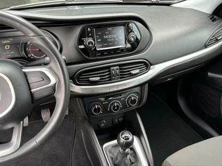 Fiat Tipo Fiat Tipo 1.4 16V 105 PK Lounge Airco/ Cruise Control/ Afneembare trekhaak! - afbeelding nr 15