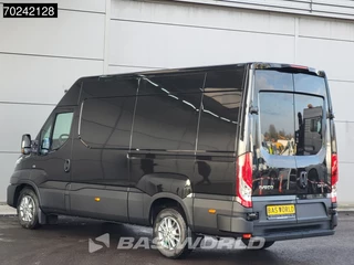 Iveco Daily Iveco Daily 35S21 210PK Automaat 2025 model L2H2 ACC LED Navi Velgen Camera 12m3 Airco - afbeelding nr 2