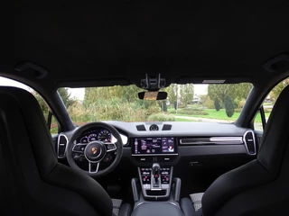 Porsche Cayenne Porsche Cayenne Coupé 3.0 474PK E-Hybrid / Sport Design / carbon / 22'' / LED *NAP* - afbeelding nr 41