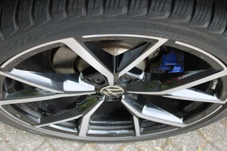 Volkswagen Tiguan Volkswagen Tiguan 2.0 TSI R 320PK 4 MOTION Pano/Leder/Akrapovisch./21