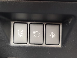 Toyota Yaris Toyota Yaris 1.5 Hybrid Aspiration | Cruise Control | LM Velgen | El. Climate - afbeelding nr 22