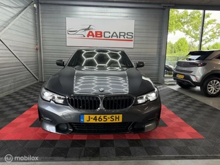 BMW 3 Serie BMW 3-serie 318i Executive Sport Edition - afbeelding nr 2