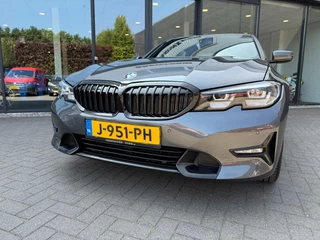 BMW 3 Serie BMW 3 Serie 320i SportLine,Schuifdak,Half leer,LED,Camera,Trekhk,NaviPro, - afbeelding nr 3