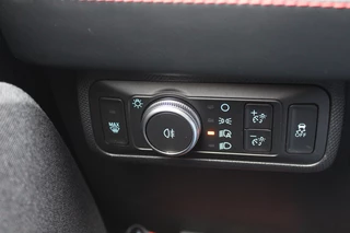 Ford Mustang Mach-E Ford Mustang Mach-E Extended First Edition AWD 98 kWh / Panoramadak / Camera / Leder / 19'' / B&O / Keyless / DAB / Dodehoek / ACC / Navigatie / Sfeerverlichting / Stoelverwarming - afbeelding nr 30