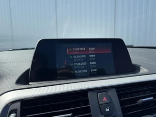 BMW 2 Serie BMW 2-serie Cabrio 218i Executive M-Sport|Navi|NL-Auto - afbeelding nr 18