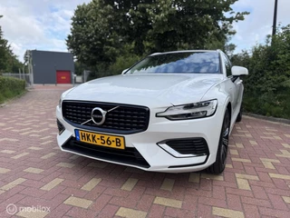 Volvo V60 Volvo V60 2.0 T6 Recharge AWD R-Design / Carplay - afbeelding nr 9
