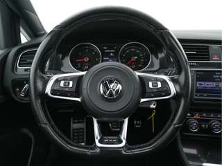 Volkswagen Golf Aut. *PANO | XENON | SPORT-SEATS | ECC | HEATED-SEATS | PARKPILOT | SHIFT-PADDLES |  CRUISE | 18''ALU* - afbeelding nr 16