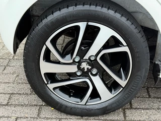 Peugeot 108 Peugeot 108 1.0 E-VTI NAVI CRUISE AIRCO CAMERA 5-DEURS - afbeelding nr 15