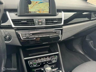 BMW 2 Serie BMW 2-serie Active Tourer 220d Executive - afbeelding nr 17