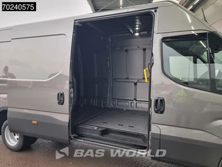 Iveco Daily Iveco Daily 35C18 3.0L Automaat 16m3 L4H2 LED ACC Navi Parkeersensoren Camera L3H2 3,5t Trekgewicht 16m3 Airco - afbeelding nr 8