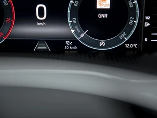 Škoda Octavia | Navi & Wireless Carplay/Andr.Auto | Grootlichtass. | Mistlampen | Donker getint glas | Stoelverwarming - afbeelding nr 41