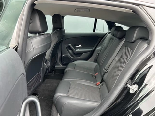 Mercedes-Benz CLA Mercedes-Benz CLA SB CLA 250e Sportstoelen Leder Navi Carplay Android Cruise PDC - afbeelding nr 13