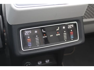 Audi e-tron Audi e-tron e-tron 55 quattro advanced Pro Line Plus 95 kWh / Full option! / Trekhaak / Panoramadak / 360Camera / Head-up / B&O / Keyless / 21'' / Softclose / Stoelmassage / Luxe Leder / Nachtzicht / DAB / ACC - afbeelding nr 27