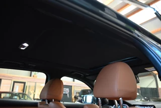 BMW 3 Serie BMW 3-serie Touring 320i High Executive Edition - Adaptive Cruise Control - Memory - Panoramadak - El. Trekhaak - Dashboard Leder - afbeelding nr 13