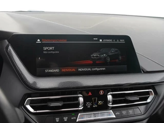 BMW 1 Serie BMW 1-serie 118i Automaat 140pk Executive Sport Edition | Carplay | Sportstoelen | Full LED - afbeelding nr 42