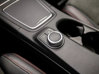 Mercedes-Benz B-Klasse Automaat (PANORAMADAK, GROOT NAVI, SFEERVERLICHTING, RODE GORDELS, LEDER/ALCANTARA, SPORTSTOELEN, GETINT GLAS, TREKHAAK, NIEUWSTAAT) - afbeelding nr 28