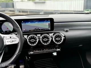 Mercedes-Benz A-Klasse Mercedes A-klasse 250 e AMG Line |Pano |Burmester |360 - afbeelding nr 22