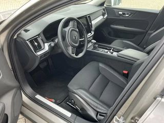 Volvo V60 Volvo V60 2.0 T4 Mom.|ACC|PAS V/A|Blis|19