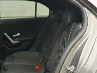Mercedes-Benz A-Klasse Mercedes A180d 2019 | AMG | Mountaingrey | VOL! - afbeelding nr 22