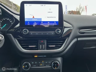 Ford Fiesta Ford Fiesta 1.0 EcoBoost Hybrid Titanium Navigatie - afbeelding nr 9