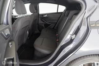 Ford Focus Ford Focus 1.0 EcoB. ST Line Business led|nav|stoelverwarming|lmv17 - afbeelding nr 12