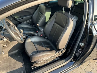 Opel Astra Opel Astra 1.4 T GTC Black Edition Clima Leder Trekhaak - afbeelding nr 11