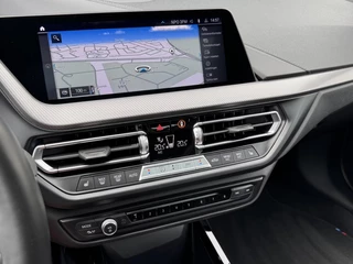 BMW 1 Serie BMW 1-serie 120i High Executive Performance NAP Individual Pano - afbeelding nr 31