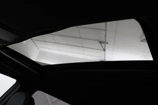 Mitsubishi Outlander Mitsubishi Outlander 2.4 PHEV Intense+ | Schuifdak | Leder | Stoel & stuurverwarming | 360 camera | Navigatie | Carplay | Full LED | Standkachel - afbeelding nr 24