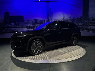 Škoda Kodiaq Skoda Kodiaq 1.5 TSI PHEV Sportline Business NIEUW!! *Pano*Trekhaak*20 Inch* - afbeelding nr 7