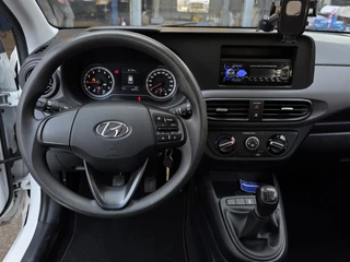 Hyundai i10 Hyundai i10 1.0 i-Drive 5drs! Apk 01-2027! NAP! Zondag OPEN! - afbeelding nr 2