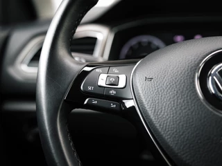 Volkswagen T-Roc Volkswagen T-Roc 1.5 TSI Sport CarPlay Camera Cruise - afbeelding nr 25