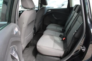 Ford C-MAX Ford C-Max 1.0 Titanium | Trekhaak | Navigatie | Climate control - afbeelding nr 25