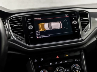 Volkswagen T-Roc (DIGITAL COCKPIT, APPLE CARPLAY, GROOT NAVI, CLIMATE, LEDER, SPORTSTOELEN, ADAPTIVE CRUISE, SFEERVERLICHTING, MODE KNOP, LED KOPLAMPEN, PARKEERSENSOREN, NIEUWE APK, NIEUWSTAAT) - afbeelding nr 26