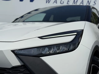 Toyota C-HR Toyota C-HR 2.0 Hybrid 200 Team D | CarPlay | ACC | Camera | LED | Dodehoek | Keyless | 18 inch - afbeelding nr 32