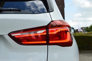 BMW X1 BMW X1 sDrive18i M-Sport Rijklaarprijs-Garantie Navigatie Led Sport Interieur - afbeelding nr 8