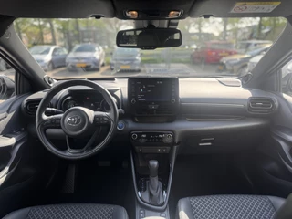 Toyota Yaris Head-up display, JBL, Dodehoekdetectie, PDC V + A , All-in Rijklaarprijs - afbeelding nr 22