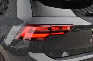 Volkswagen Golf | Panoramadak | ACC | Matrix-LED | Stoel + Stuurverwarming | CarPlay | - afbeelding nr 37