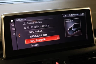 BMW 2 Serie BMW 2 Serie Gran Tourer 218i Luxury Line | 7-Zitter | HUD | Lederen bekleding | Stoel- en stuurverwarming | Navigatie | Camera | Adaptieve LED-koplamp | Sportstoelen | Alarm Klasse 3 | Elek. achterklep | DAB | Dealer onderhouden | NAP Logisch - afbeelding nr 25