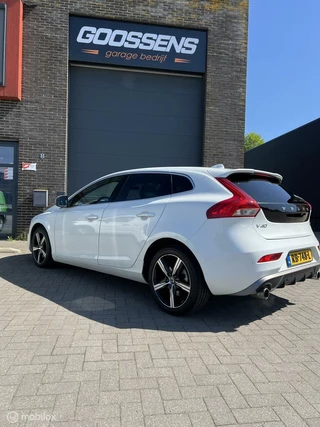 Volvo V40 Volvo V40 2.0 T4 R-Design automaat - afbeelding nr 4