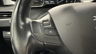 Peugeot 2008 Peugeot 2008 1.2 PureTech Blue Lease Executive NAVI ECC LM CARPLAY. - afbeelding nr 20