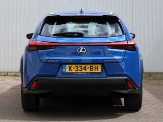 Lexus UX - afbeelding nr 4