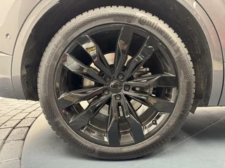 Volkswagen Touareg Volkswagen Touareg 3.0 TSi DSG R-Line 4Motion Navigatie-Pano-Elektr.Trekhaak-Achterasbesturing-Adapt.Cr.Contr-Carplay-Clima-Camera-Stoel/Stuurverwarming-Luchtvering-Headup - afbeelding nr 12