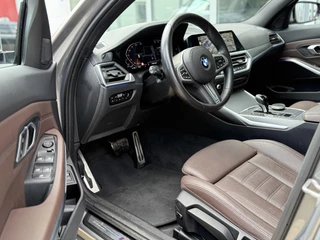 BMW 3 Serie BMW 3-serie Touring 318i 156 PK Bus Ed. Plus M-Sport|Pano|El.Trekhaak|Ad.Cruise - afbeelding nr 8