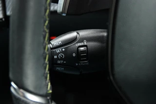 Peugeot 208 Peugeot 208 1.2 PureTech GT Automaat |PANORAMADAK, CARPLAY, ACC, VIRTUAL 3D, 360 CAMERA, STOELVERWARMING, KEYLESS, LED, PDC| - afbeelding nr 21