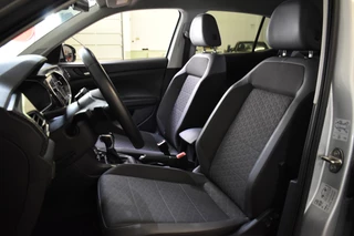 Volkswagen T-Cross Volkswagen T-Cross TSI 110PK DSG STYLE CAMERA/LED/CARPLAY - afbeelding nr 15