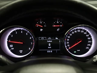 Opel Astra [CRUISE CONTROL, BLUETOOTH, SENSOREN V+A, AIRCO, NAVIGATIE, NIEUWSTAAT] - afbeelding nr 10