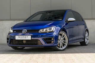 Volkswagen Golf Volkswagen Golf 2.0 TSI R 4Motion Pano Dsg DCC Dynaudio - afbeelding nr 1