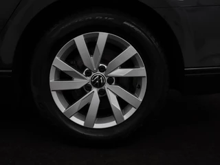 Volkswagen Passat Volkswagen Passat 2.0 TDI Business | Stoelverwarming |  Adaptive cruise | Camera | Carplay | Navigatie | Virtual Cockpit | Climate control | Full LED | Keyless - afbeelding nr 32