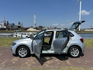 Volkswagen Polo Volkswagen Polo 1.0 AIRCO|APPLE CARPLAY|TREKHAAK|NW APK - afbeelding nr 16
